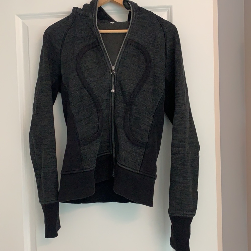 Heathered black Lululemon Scuba hoodie size 8